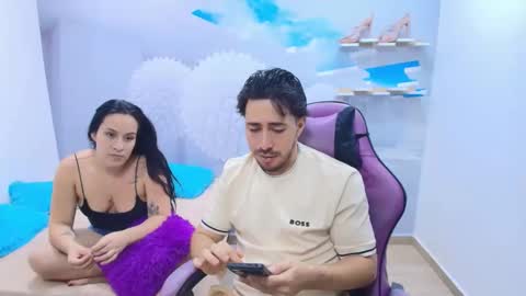 hinataii online show from February 3, 2026, 4:21 am