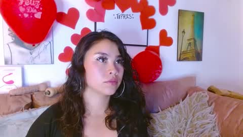 hinata lee online show from February 18, 2025, 9:54 am