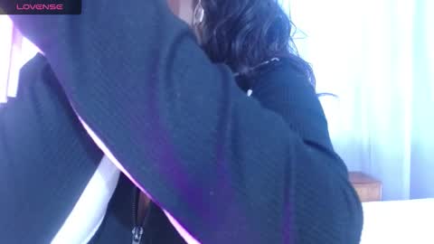 hinata lee online show from September 20, 2025, 6:53 pm