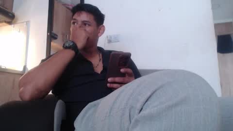Snapshot of hiroshi_shen2 chatting on May 10, 2026, 1:05 pm hirosi shen online show from May 10, 2026, 1:05 pm