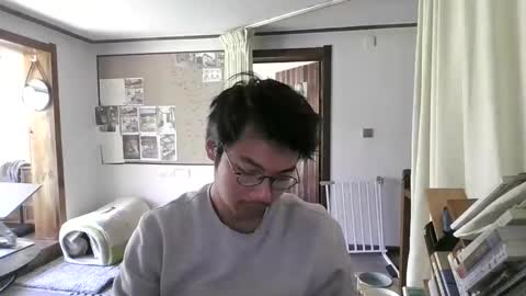 Snapshot of hirvirdish chatting on April 2, 2026, 3:04 am Taick online show from April 2, 2026, 3:04 am