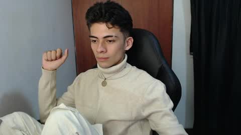 Hisokax online show from April 8, 2026, 5:07 am