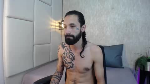 Hisoka online show from March 5, 2026, 8:16 pm