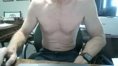 Snapshot of hnic9999 chatting on October 5, 2025, 10:07 pm Nick online show from October 5, 2025, 10:07 pm