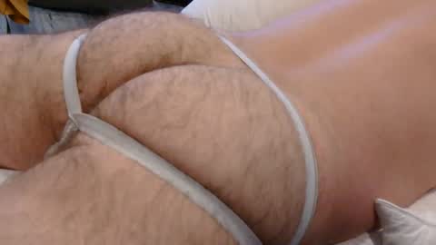 hockeyjock17 online show from April 9, 2026, 1:16 am