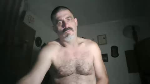 hoglegg99384194 online show from June 5, 2026, 11:32 pm