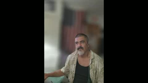 hoglegg99384194 online show from July 3, 2026, 5:58 am