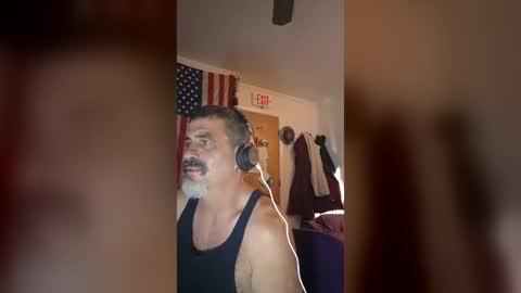 hoglegg99384194 online show from July 25, 2026, 1:58 am
