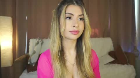 Moni Monica online show from June 7, 2026, 8:07 am
