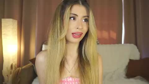 Moni Monica online show from June 30, 2026, 8:04 am