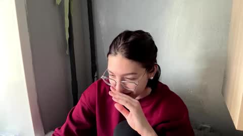 Sofia online show from March 15, 2026, 5:13 am