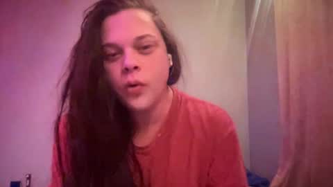 Hollys Drive threw Side Of CB. online show from December 17, 2025, 11:11 pm