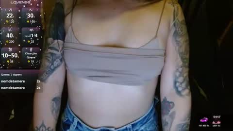 Holly online show from July 2, 2026, 3:23 am