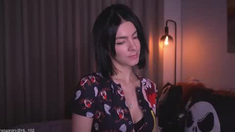 Snapshot of hollylinder_ chatting on July 15, 2026, 2:06 am Holly Linder online show from July 15, 2026, 2:06 am