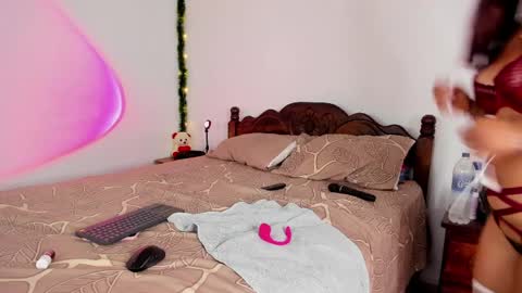 Molly online show from April 4, 2026, 3:31 pm