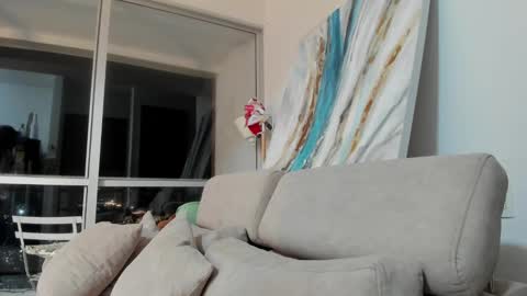 Snapshot of hollyshit_ chatting on December 2, 2024, 1:58 am hollyshit_ online show from December 2, 2024, 1:58 am