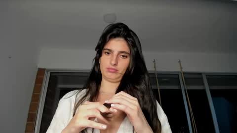 Snapshot of hollyshit_ chatting on December 6, 2024, 12:12 am hollyshit_ online show from December 6, 2024, 12:12 am