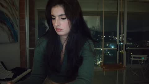 Snapshot of hollyshit_ chatting on November 16, 2025, 12:27 am hollyshit_ online show from November 16, 2025, 12:27 am