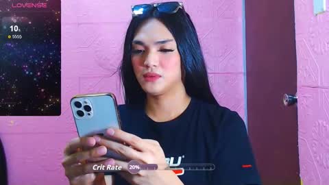 Snapshot of hollywoodbitch chatting on November 9, 2025, 1:37 am Isabella Marie online show from November 9, 2025, 1:37 am