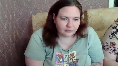 Snapshot of hollyxeva chatting on May 17, 2026, 4:36 pm HollyXEva online show from May 17, 2026, 4:36 pm