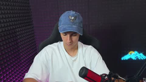 Hols online show from July 27, 2026, 9:55 pm