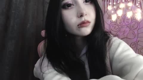 Snapshot of holy420loly chatting on December 13, 2024, 3:11 pm Ho Lee Sheet online show from December 13, 2024, 3:11 pm