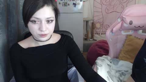 Snapshot of holy420loly chatting on January 16, 2025, 4:07 pm Ho Lee Sheet online show from January 16, 2025, 4:07 pm