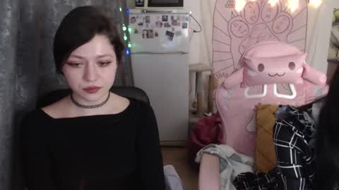 Snapshot of holy420loly chatting on January 19, 2025, 9:13 pm Ho Lee Sheet online show from January 19, 2025, 9:13 pm