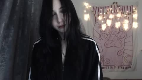 Snapshot of holy420loly chatting on February 14, 2025, 8:26 pm Ho Lee Sheet online show from February 14, 2025, 8:26 pm