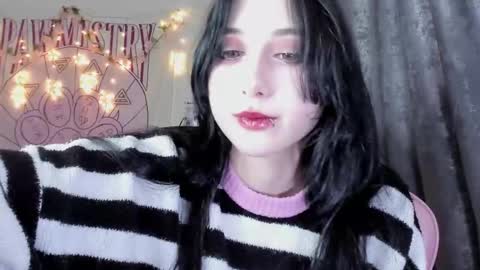 Snapshot of holy420loly chatting on October 27, 2025, 6:56 pm Ho Lee Sheet online show from October 27, 2025, 6:56 pm