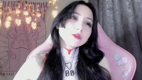 Snapshot of holy420loly chatting on November 9, 2025, 6:39 pm Ho Lee Sheet online show from November 9, 2025, 6:39 pm