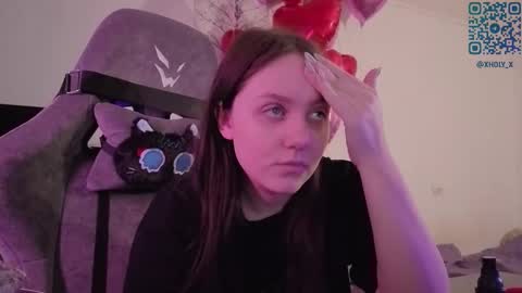 Snapshot of holy_kveta chatting on February 20, 2026, 3:03 am Kviki online show from February 20, 2026, 3:03 am