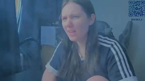 Snapshot of holy_kveta chatting on July 12, 2026, 2:46 am Kviki online show from July 12, 2026, 2:46 am