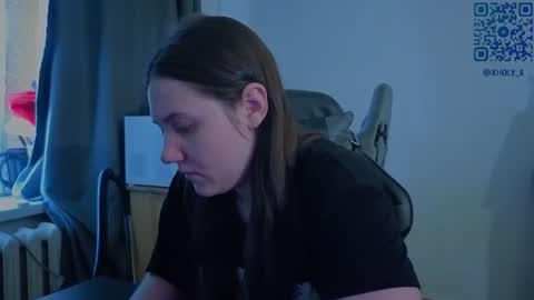 Snapshot of holy_kveta chatting on July 18, 2026, 3:22 am Kviki online show from July 18, 2026, 3:22 am