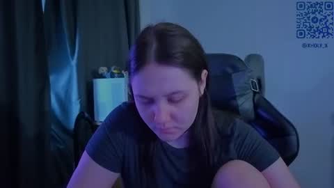 Snapshot of holy_kveta chatting on July 26, 2026, 2:31 am Kviki online show from July 26, 2026, 2:31 am