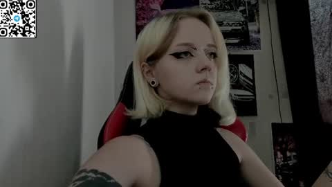 holy_mistresss online show from July 18, 2026, 10:08 am