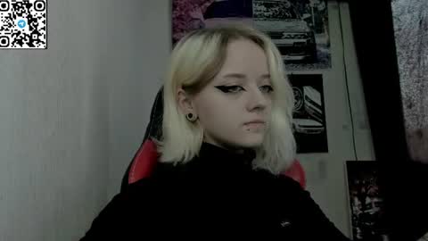 holy_mistresss online show from July 19, 2026, 9:13 am
