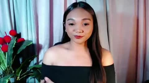 Snapshot of holy_shine chatting on March 16, 2026, 6:56 pm Bella online show from March 16, 2026, 6:56 pm