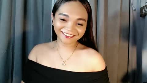 Snapshot of holy_shine chatting on March 23, 2026, 3:54 am Bella online show from March 23, 2026, 3:54 am