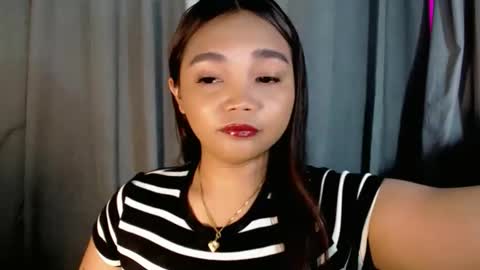 Snapshot of holy_shine chatting on March 29, 2026, 9:26 pm Bella online show from March 29, 2026, 9:26 pm