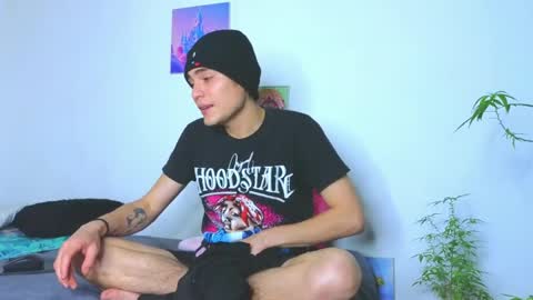      online show from March 29, 2026, 8:25 am