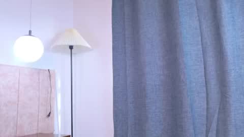 Snapshot of holy_un chatting on June 13, 2026, 1:09 pm Ariana Mora online show from June 13, 2026, 1:09 pm