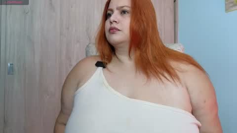 Snapshot of holybeauty_ chatting on June 24, 2026, 9:36 pm Jam online show from June 24, 2026, 9:36 pm
