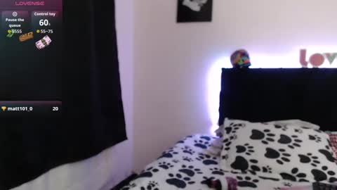 Milena online show from September 19, 2025, 11:16 pm