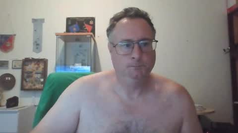 Snapshot of homquisgode11 chatting on August 9, 2026, 5:12 am homquisgode11 online show from August 9, 2026, 5:12 am