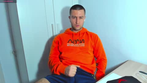 Snapshot of honestandrew chatting on January 17, 2025, 3:11 pm Andrew online show from January 17, 2025, 3:11 pm