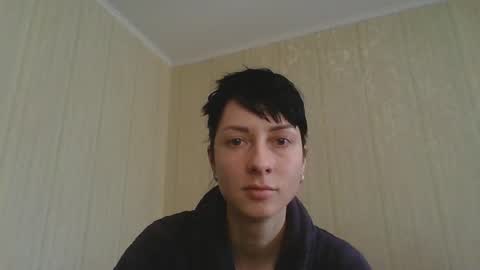 honey 777  online show from March 12, 2026, 10:10 am