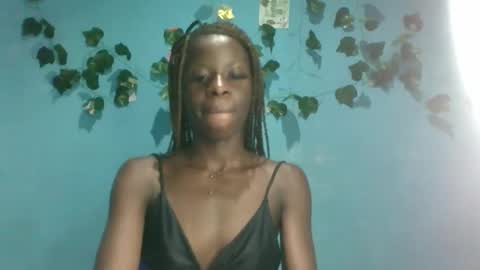 Queen online show from October 24, 2025, 4:42 am