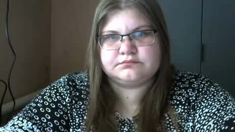 Bunny online show from June 26, 2026, 6:51 am