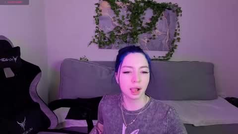 Snapshot of honey_cherrry chatting on June 2, 2026, 1:40 am Honey online show from June 2, 2026, 1:40 am